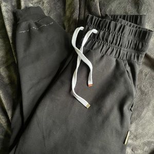 Whitney Simmons x Gymshark- Joggers (black)